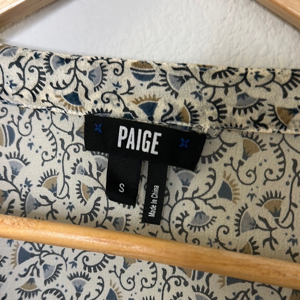 PAIGE Patterned Blouse - Picture 2 of 5